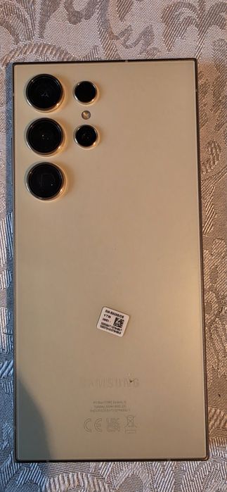 VÂND SAMSUNG S24 ULTRA 1 TB. Telefonul arată 10/ 10, ca și nou,