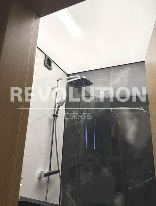 Дава се под наем Двустаен апартамент в Варна, Колхозен пазар - 65 кв.м за 600 € - Снимка #7