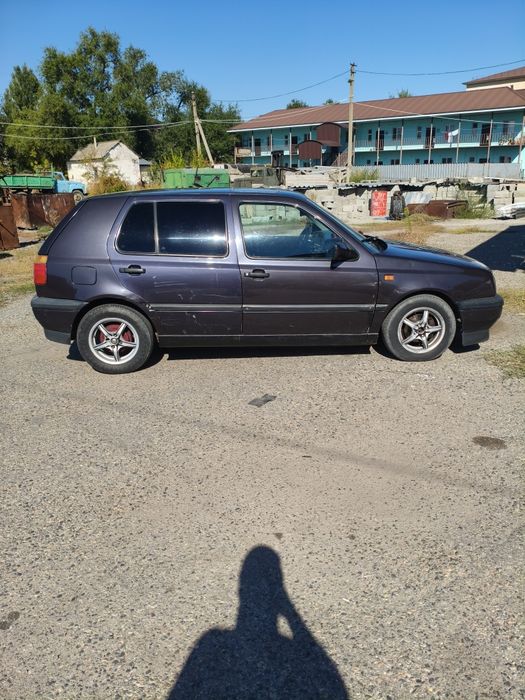 Продам Golf 3 срочно