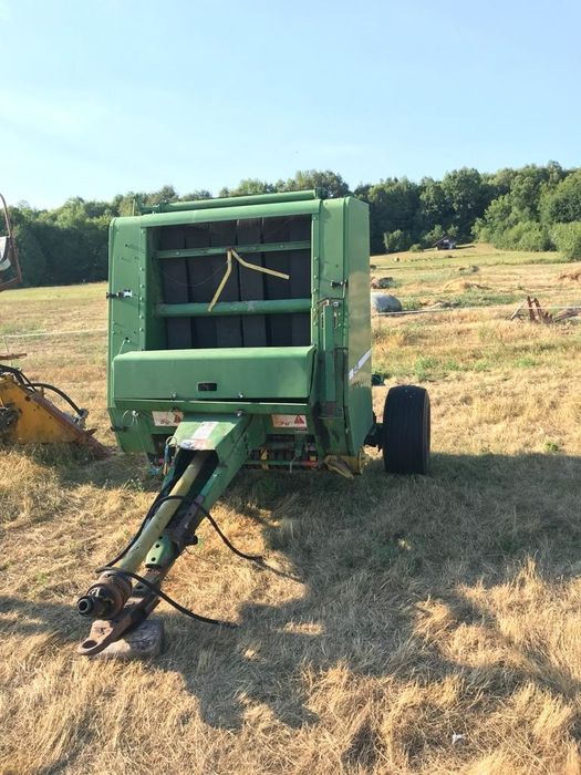 Presă rotundă curele John Deere 545