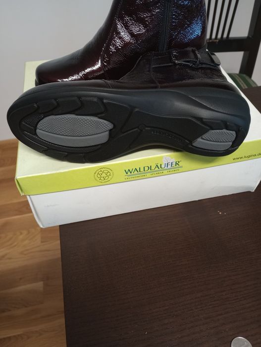 Ofertă botine de dama din piele  dela Waldlaufer mărimea 37