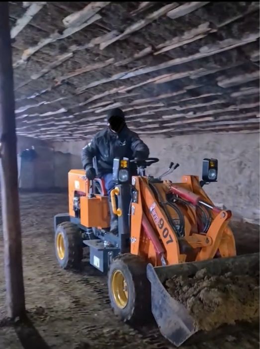 907 Мини-погрузчик BTR Улучшенный