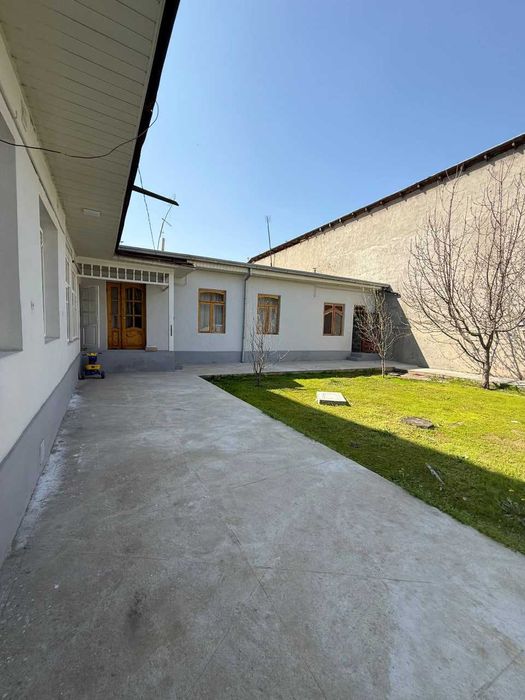 Эски Шахар Нуравшон йоли Чувалачи махала 20*21 олчамда йер сотилади