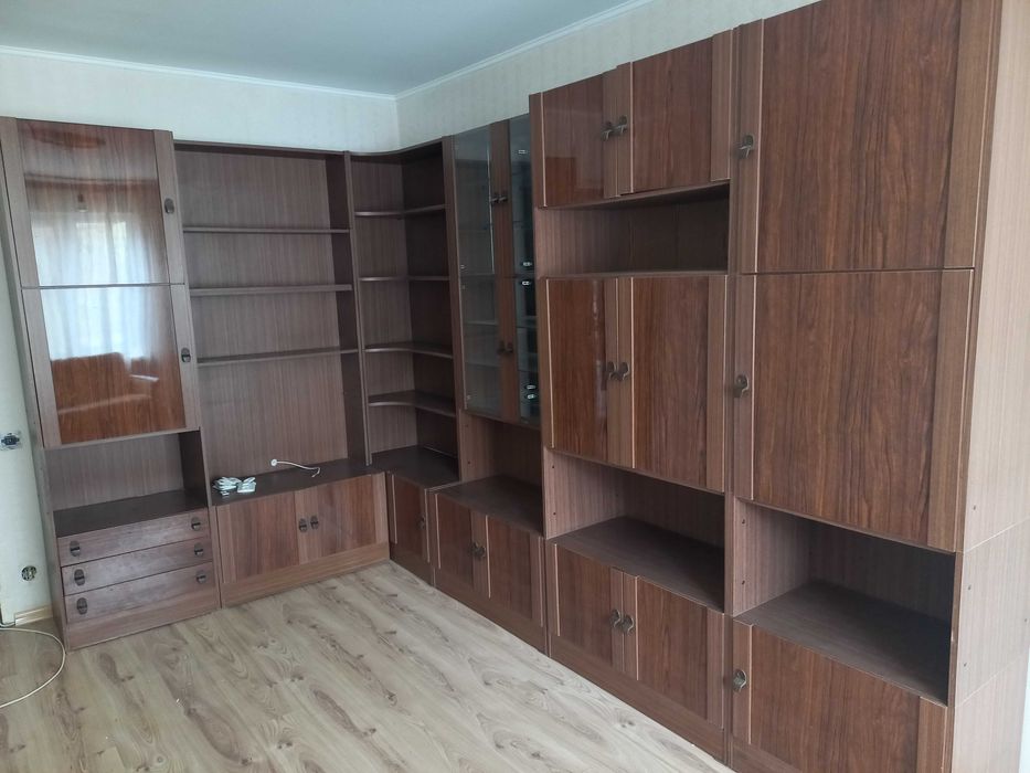 Продам шкаф стенку