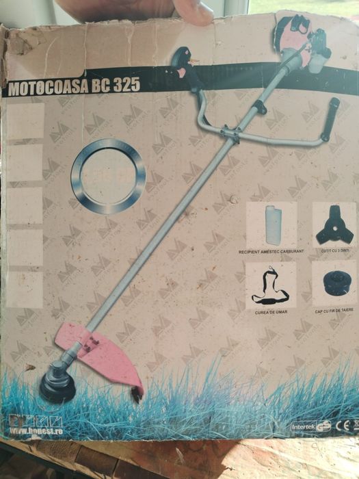 Motocoasa benzina