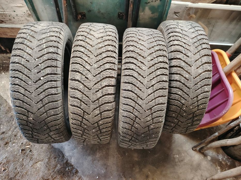 Продам зимние шины Cordiant snow cross 2