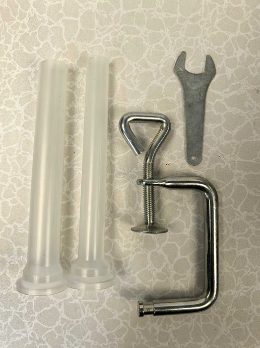 Aparat umplut carnati inox 2.5 kg cu 3 palnii 149 lei