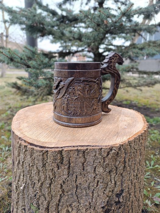 Дървена халба за бира