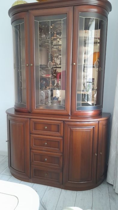 Сервант сатылады