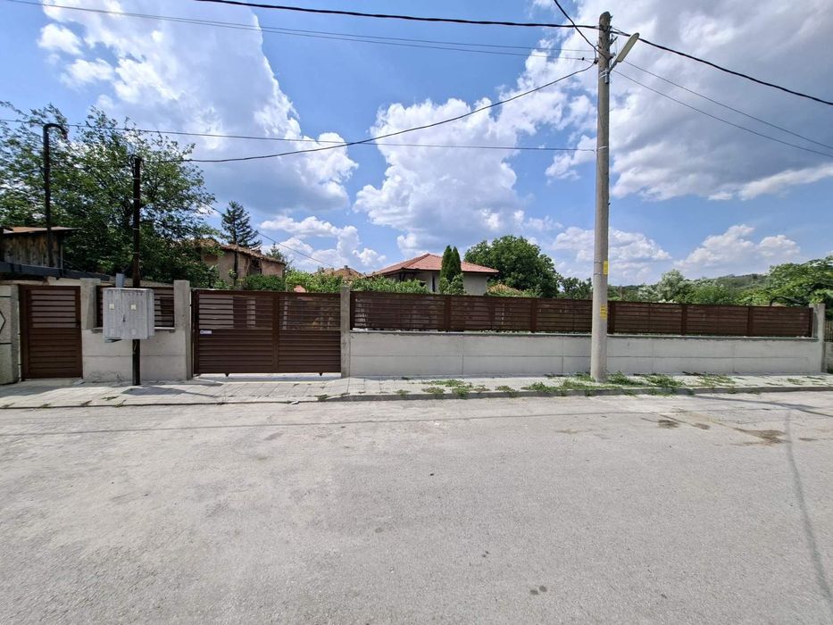 ТОП ! Плъзгащи,двукрили,ролетни и охранителни врати