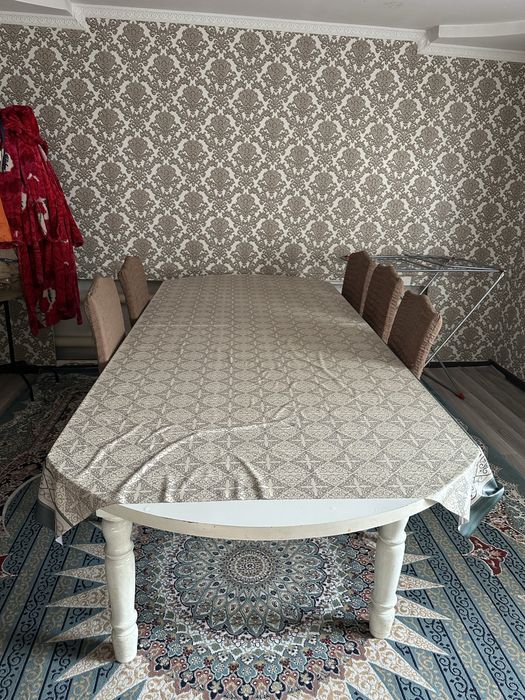 Продам стол деревянный