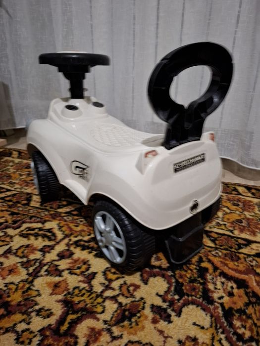 Детская машинка Babycare