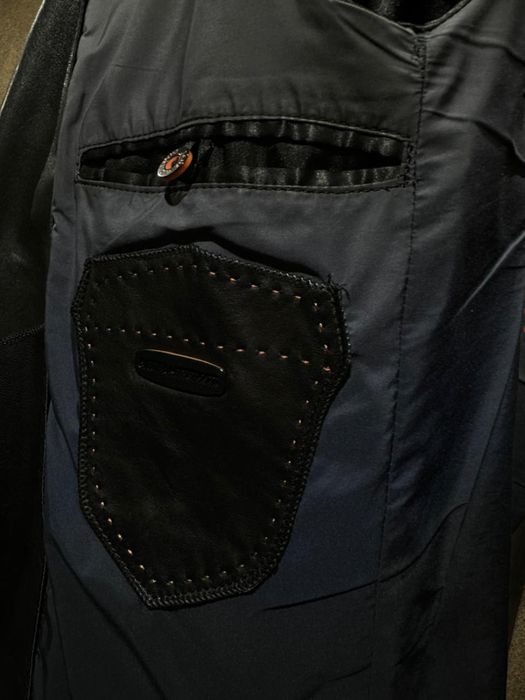 Кожаная куртка