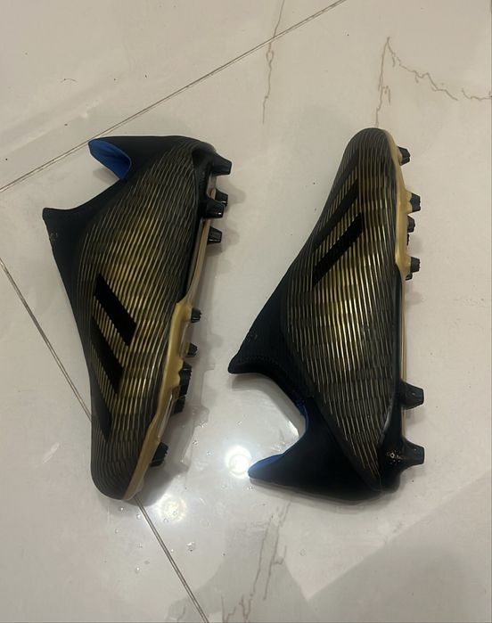 Ghete Fotbal Adidas X 19+ FG Gold Black - Fară Şireturi - Noi gazon