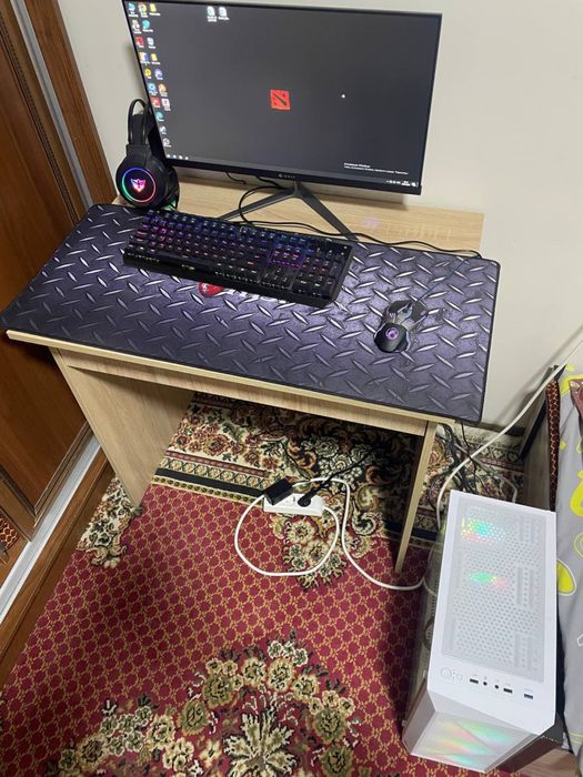 Compyuter sotiladi