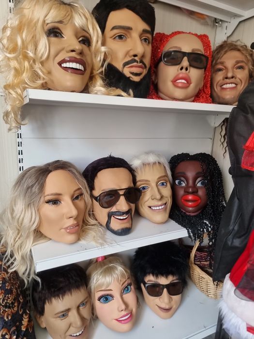 Ростовые куклы поздравление шоу-звёзд