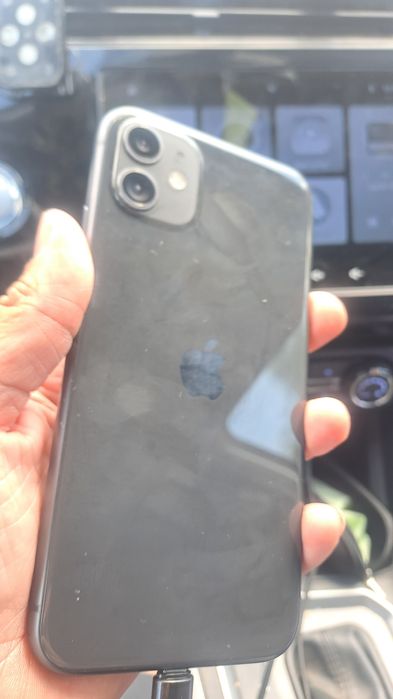 продам iphone 11 128gb