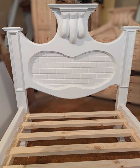 Односпальная кровать