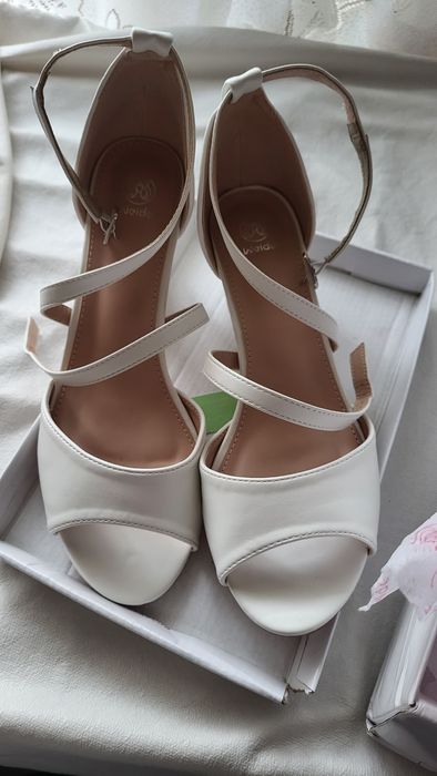 Pantofi damă marimea 38