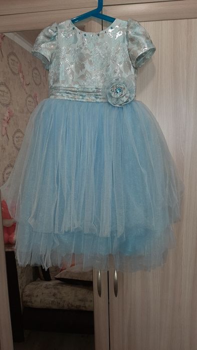 Продам платье в идеальном состоянии