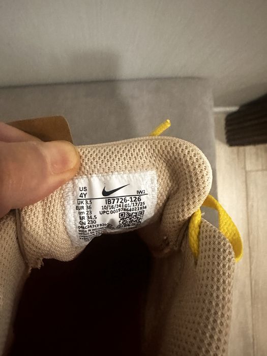 Продам New Balance и Новые Nike