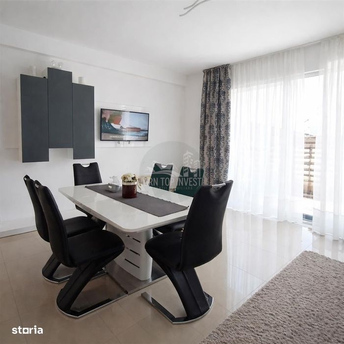 Casa moderna 3 camere 2 bai curte si parcare zona Triajului