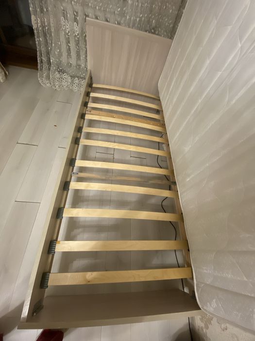 Продам кровать срочно