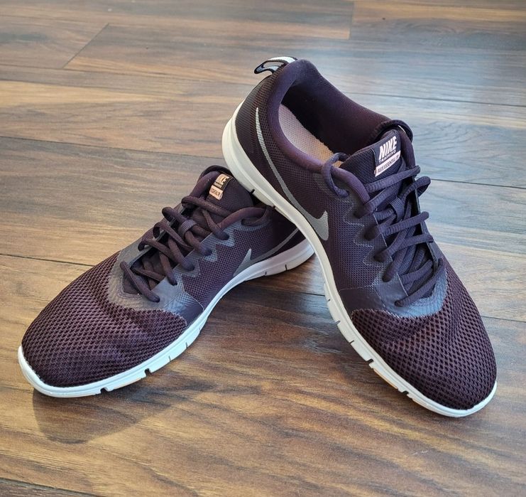 Adidași Nike Flex unisex,  în stare impecabilă, mărimea 42