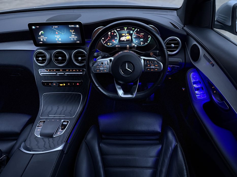 GLC 300de - 2022 - 2.0 Diesel - Plug In Hybrid - 4•Matic - AMG•LINE -