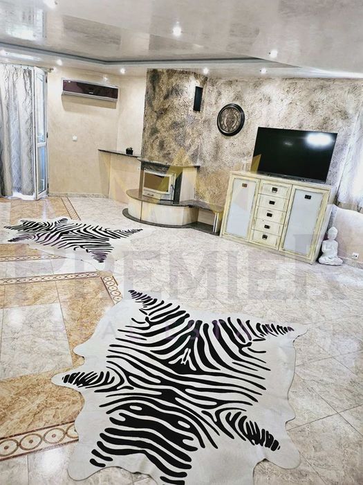 Продава се Тристаен апартамент в София, Люлин 6 - 151 кв.м за 1600 €/кв.м - Снимка #3