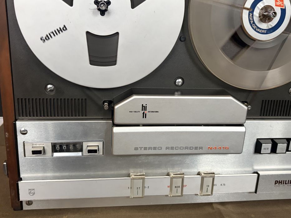 Magnetofon Philips Stereo Recorder N4416