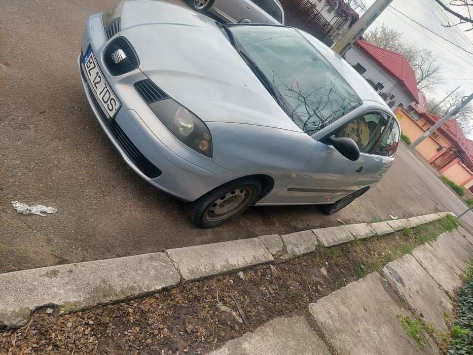 Seatt ibizta an  2004   acte valabile 1.2 benzina  km 197000