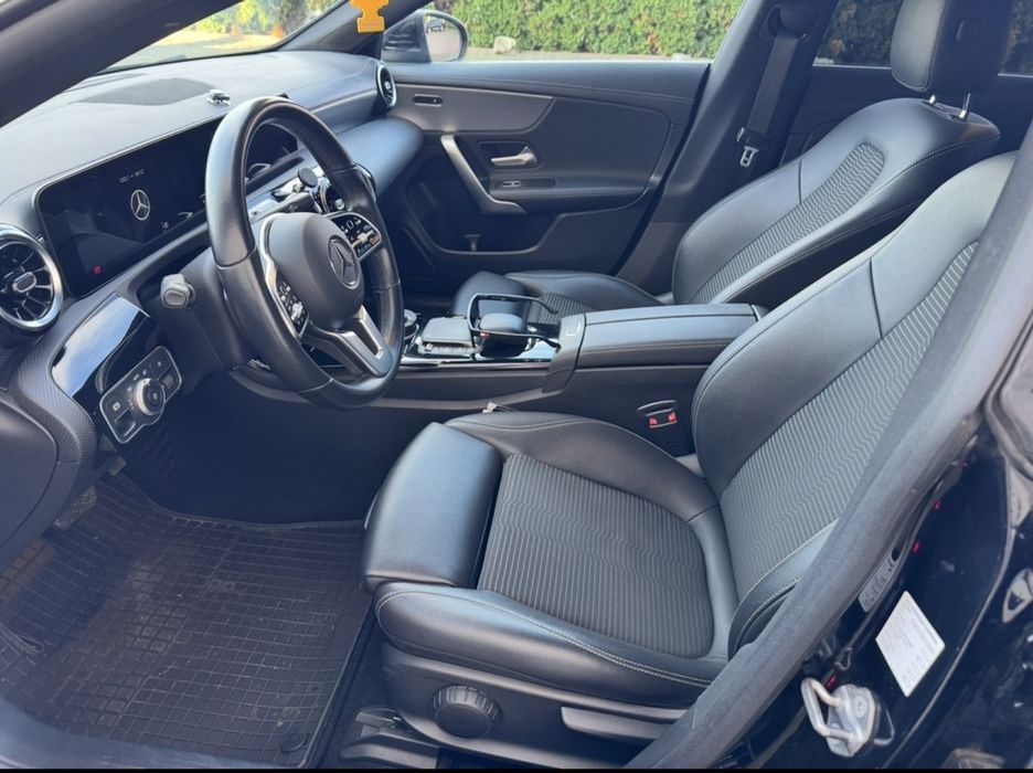 Mercedes Benz CLA 220D 8-G tronic