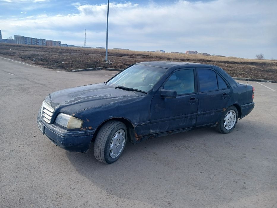 Продам срочно мерседес