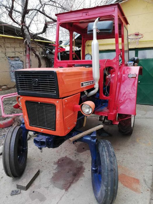 Parbriz tractor romanesc Leut