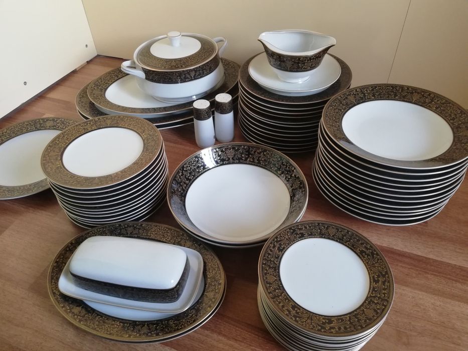 Японский сервиз на 12 персон