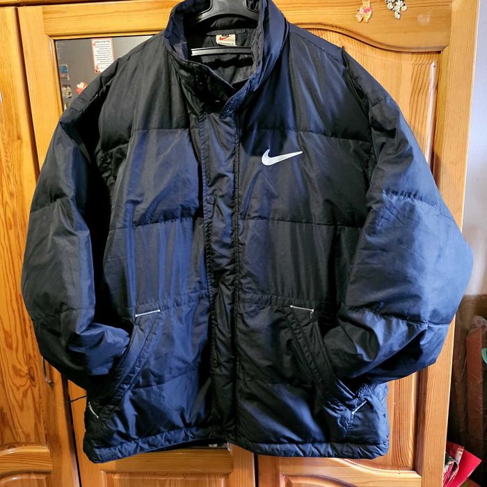 Якета Nike и други