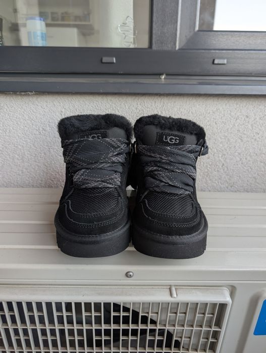 Ugg Lowmel (marimi: 38,39) Negru Black