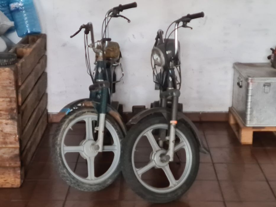 Vând moto piaggggio