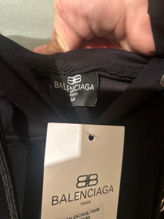 Vand compleu balenciaga