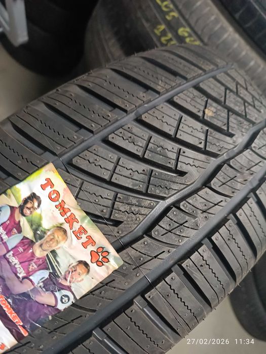 Зимни гуми 205/55/16 Tomket