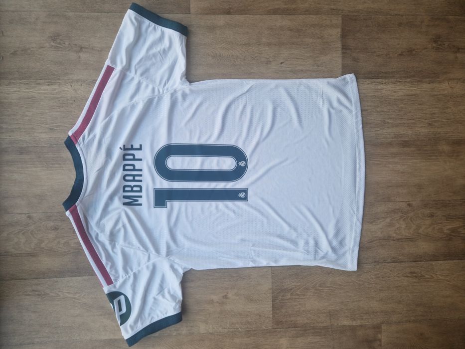 Real madrid  2026 2027 Mbappe 10