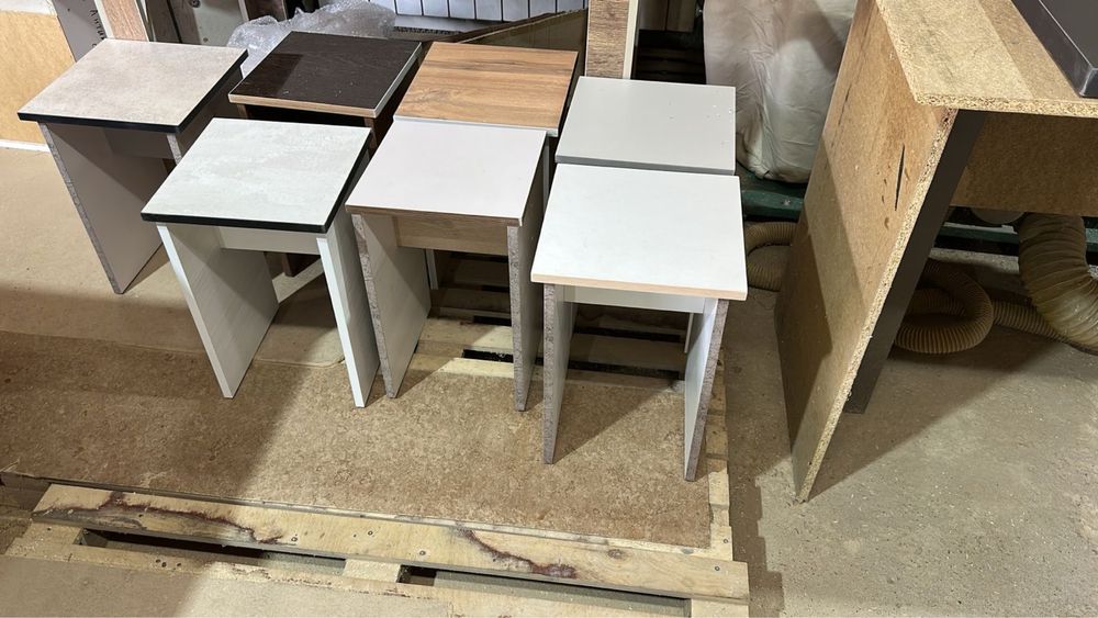 Табуретки табурет