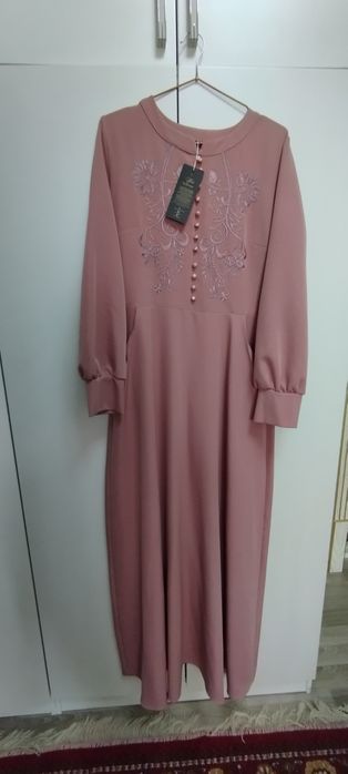 Продаю красивое платье Турецкое Истанбул