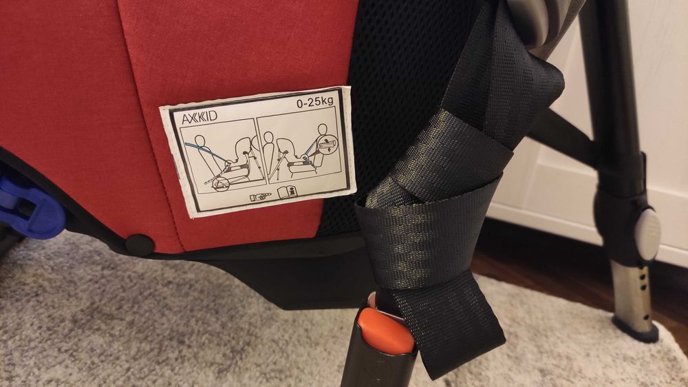 Scaun Auto Rear Facing Axkid + Oglindă