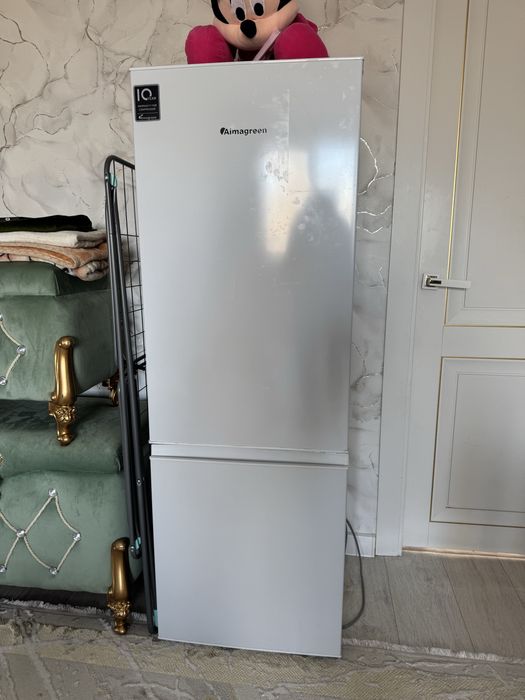 Холодильник марка: Almagreen