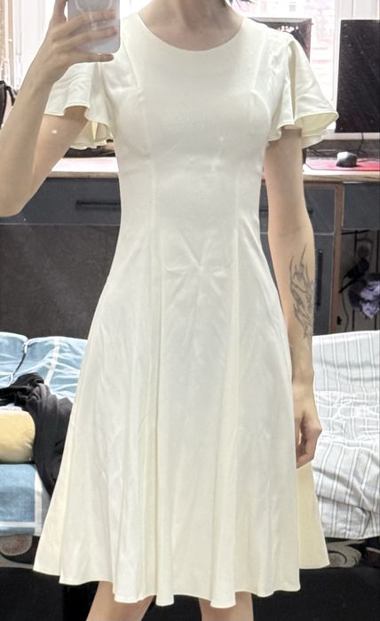 Блатье белое с подкладками.