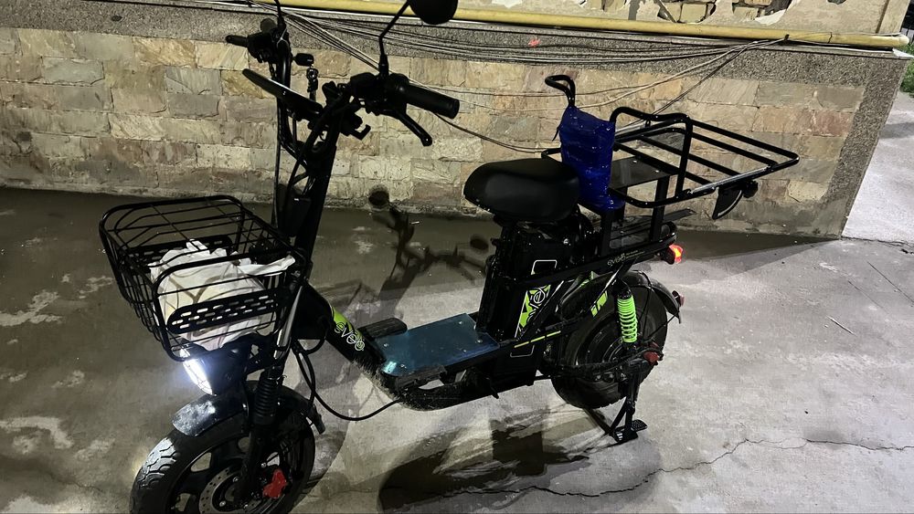 Elktronniy skutr holati yangi