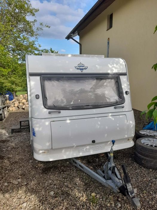Vând rulotă Hobby