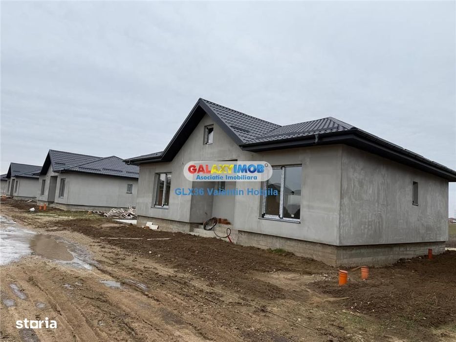 Vanzare vila individuala la cheie 4 camere  Sabareni - Central
